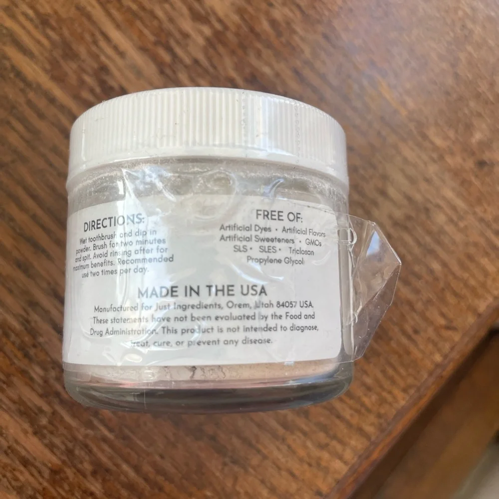 Just Ingredients Cool Mint Remineralizing Tooth Powder (1 Jar)
